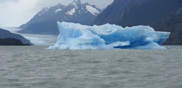 http://www.habiafrica.de/wp/wp-content/uploads/2012/05/Am-Lago-Grey-im-N.P.-Torres-del-Paine_1.jpg