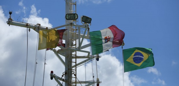 http://www.habiafrica.de/wp/wp-content/uploads/2015/04/1.Brasilianische-Flagge_2.jpg