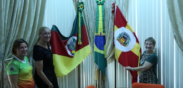 http://www.habiafrica.de/wp/wp-content/uploads/2015/05/5.Besuch-in-Sao-Paulo-das-Misseos-bei-der-Oberbürger-meisterin_2.jpg