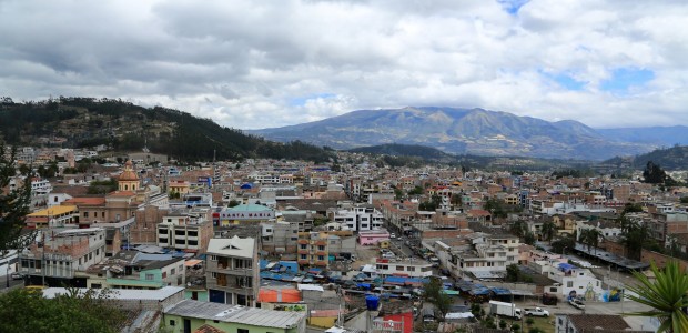 http://www.habiafrica.de/wp/wp-content/uploads/2015/08/22.Otavalo_2.jpg