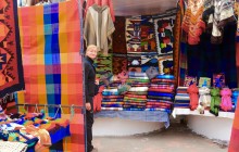 http://www.habiafrica.de/wp/wp-content/uploads/2015/08/26.Markt-in-Otavalo2_2.jpg