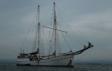 http://www.habiafrica.de/wp/wp-content/uploads/2015/09/Das-Segelschiff-Stahlratte_2.jpg