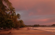 http://www.habiafrica.de/wp/wp-content/uploads/2015/10/14.-Sonnenuntergang-am-Strand-von-Manuel-Antonio-Costa-Rica_2.jpg