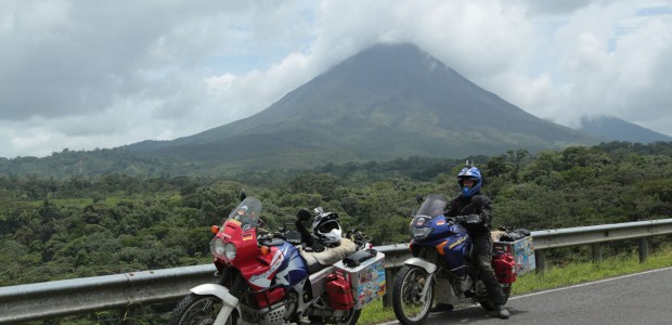 http://www.habiafrica.de/wp/wp-content/uploads/2015/10/16.-Vulkan-Arenal-in-Costa-Rica_2.jpg