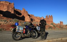 http://www.habiafrica.de/wp/wp-content/uploads/2015/11/10.-Auf-dem-Weg-in-den-Arches-Nationalpark_2.jpg