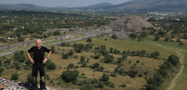 http://www.habiafrica.de/wp/wp-content/uploads/2015/11/17.-Blick-von-der-Sonnenpyramide-zur-Mondpyramide_2.jpg