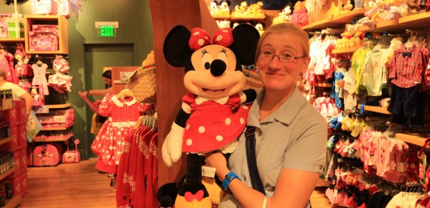 http://www.habiafrica.de/wp/wp-content/uploads/2015/11/5m.-Im-Disney-Store-Las-Vegas_2.jpg