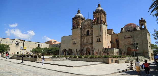 http://www.habiafrica.de/wp/wp-content/uploads/2015/11/9.Inmitten-der-Altstadt-von-Oaxaca-Mexico_2.jpg