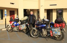 http://www.habiafrica.de/wp/wp-content/uploads/2015/12/37.Letztes-Foto-der-Motorräder-im-bepackten-Zustand-Rahway-Linden-New-Yersey_2.jpg