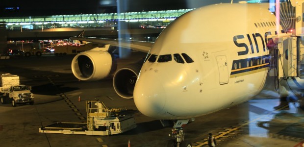 http://www.habiafrica.de/wp/wp-content/uploads/2015/12/52.-unser-Flieger-von-New-York-nach-Frankfurt-ein-A380_2.jpg